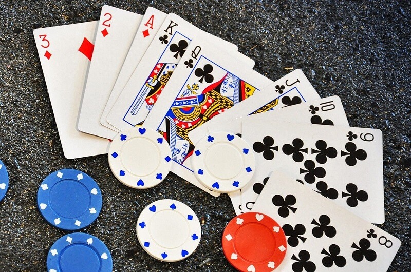 Thông tin cơ bản tân binh cần nắm khi chơi game bài Mậu binh